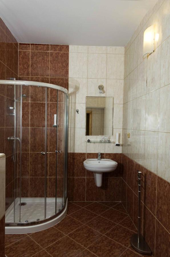 Hostinec U Zlate Lipy Noviny pod Ralskem المظهر الخارجي الصورة